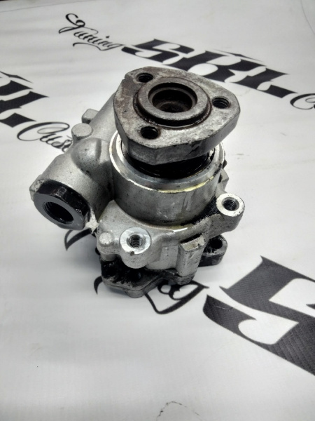 P1036X Насос ГУР SEAT CORDOBA (1993-1999)