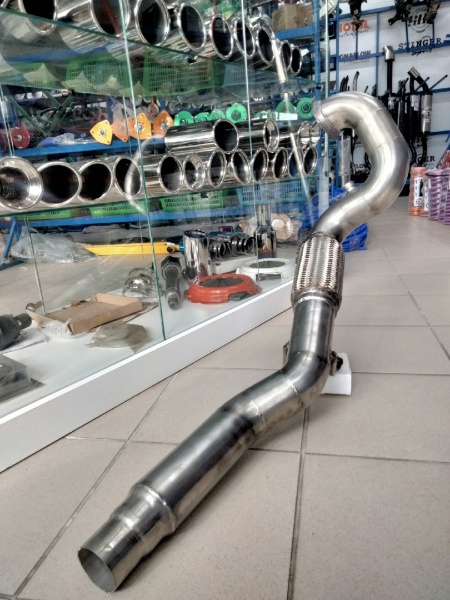 5Q0254501MX приемная труба / даунпайп Volkswagen Passat B8 / Skoda Octavia A7 1,8 - 2.0 TSI