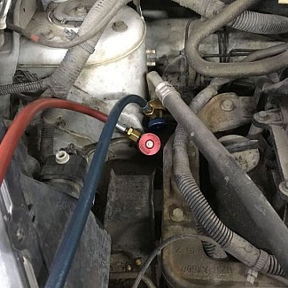 4. Тестирование конструкции на герметичность, что позволяет обнаружить протечки. Дозаправка не будет эффективной при некачественном создании вакуума.