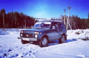 Решетка ВАЗ 2121 Urban с хром значком